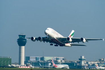 A6-EOU (205) 2015 Airbus A380-861