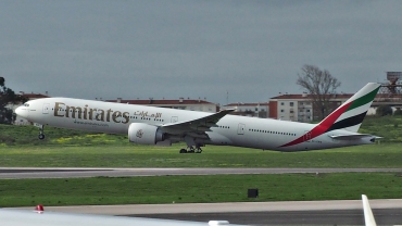 E6-END (41084) Boeing 777-31H/ER