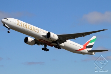 A6-ECW (38981) 2009 Boeing 777-31H(ER)