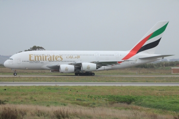A6-EDS (086) 2011 Airbus A380-861