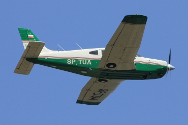 SP-TUA (28-44018) Piper PA-28R-201