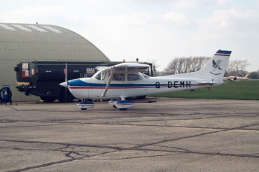 G-DEMH (1137) Reims F172M Skyhawk