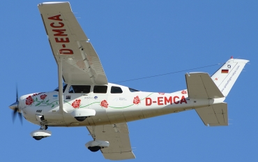 D-EMCA (T20608533) Cessna T206H Turbo Stationair