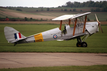 R4922 (82845) 1940 DeHavilland DH-82A Tiger Moth II