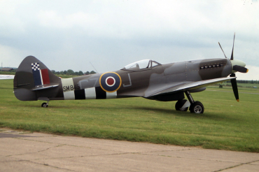 SM845 (6S/672224) 1945 Supermarine 394 Spitfire FR.XVIIIe