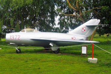 3794 / 1972 Mikoyan-Gurevich MiG-15bis