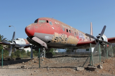 EC-BBT (cn 45553) Douglas DC-7C