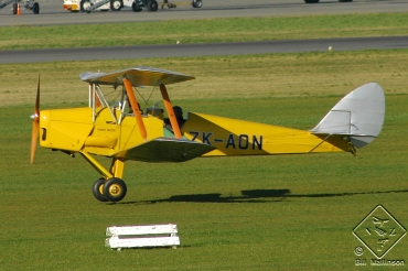 ZK-AON (DHNZ80) DeHavilland DH-82A Tiger Moth II