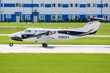 N360KA (FL-1201) Beechcraft B300 King Air 360