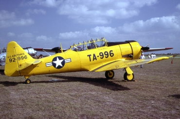 N2879G (168-100) 1949 North American T-6G Texan
