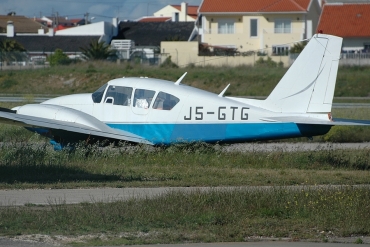 J5-GTG (27-4583) 1971 Piper PA-23-250 Aztec E