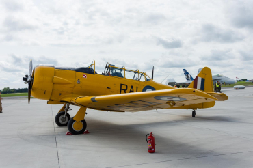 SP-YIX · Canadian Car & Foundry T-6H Harvard Mk.4 · (RDO / EPRA)