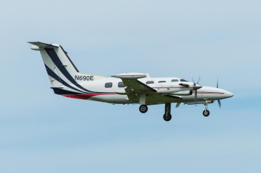 N690E 1984 Piper PA-42-720 Cheyenne IIIA