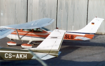 D-ESLB (18263591) 1975 Cessna 182P Skylane