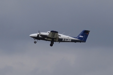 D-GJNS (44-8095001) Piper PA-44-180 Seminole