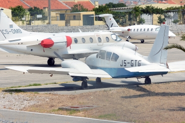 J5-GTG (27-4583) 1971 Piper PA-23-250 Aztec E