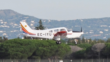 EC-IYU (28-16044) Piper PA-28-161 Warrior II
