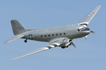 F-AZOX (16604) 1944 Douglas C-47B Skytrain
