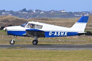 G-ASHX (28-1266) 1963 Piper PA-28-180 Cherokee