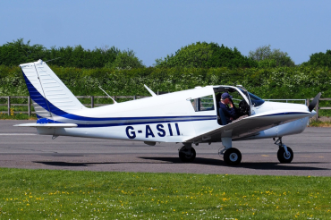 G-ASII (28-1264) 1963 Piper PA-28-180 Cherokee