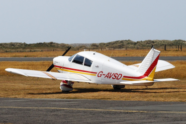 G-AVSD (28-4195) 1967 Piper PA-28-180 Cherokee