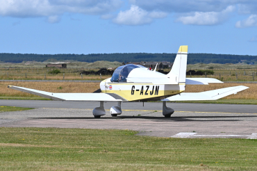 G-AZJN (642) 1972 Robin DR-300-140