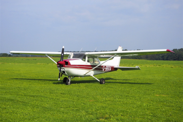 G-BBOA (F17201066) 1973 Reims-Cessna F172M Skyhawk