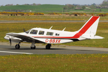 G-BBXK (34-7450056) 1973 Piper PA-34-200 Seneca