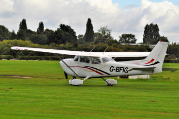 G-BFIG (0615) 1977 Reims-Cessna FR172K Hawk XP