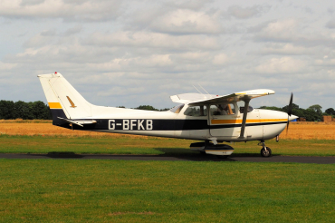 G-BFKB (1601) 1977 Reims-Cessna F172N
