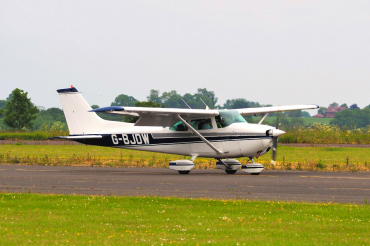 G-BJDW (1417) 1976 Reims-Cessna F172M Skyhawk