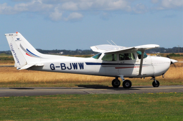 G-BJWW (F17202148) 1982 Reims-Cessna F172P Skyhawk