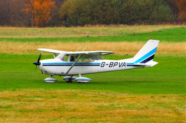 G-BPVA (17252286) 1965 Cessna 172F