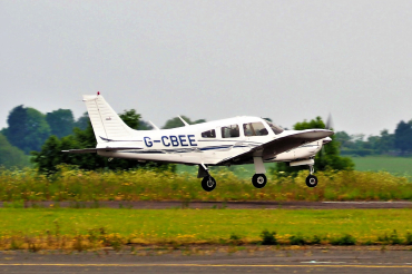 G-CBEE 1976 Piper PA-28R-200 Cherokee Arrow