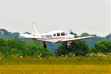 G-CBEE (28R-7635055) 1976 Piper PA-28R-200 Cherokee Arrow