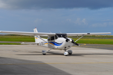 G-CBXJ (172S8125) 1999 Cessna 172S Skyhawk