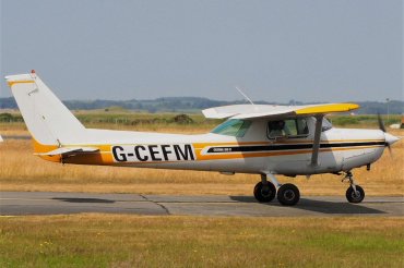 G-CEFM (152-84357) 1980 Cessna 152