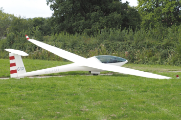 G-CFUT (3E350C39) 1989 Glaser-Dirks DG-300 Elan