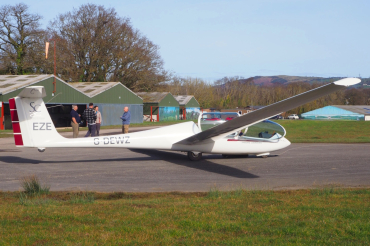 G-DEWZ (33981-K-214) 1985 Grob G-103 Twin II Acro
