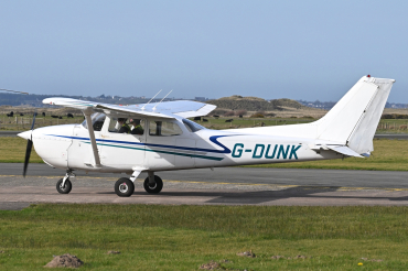 G-DUNK (1402) 1976 Cessna F172M Skyhawk
