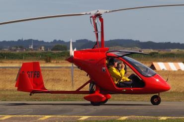 G-GTFB (24-14-8454) 2014 Magni M-24C Orion