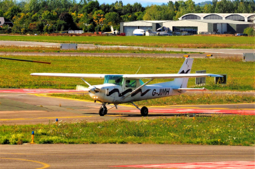 G-JIMH (F15201839) 1980 Reims-Cessna F152