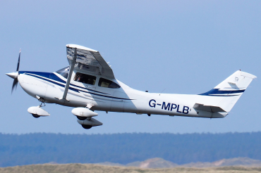 G-MPLB (18281646) 2005 Cessna 182T Skylane