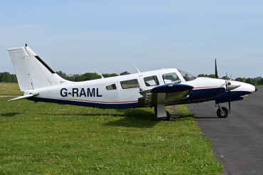 G-RAML 1982 Piper PA-34-220T Seneca III