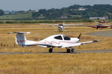 G-SPTT (D4.249) 2006 Diamond DA-40D
