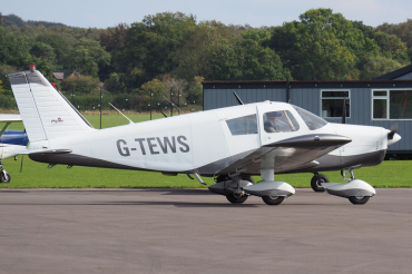 G-TEWS (28-25128) 1968 Piper PA-28-140 Cherokee