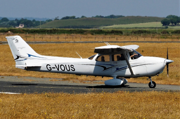 G-VOUS 2013 Cessna 172S Skyhawk SP