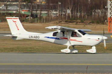 LN-ABG  Jabiru J200