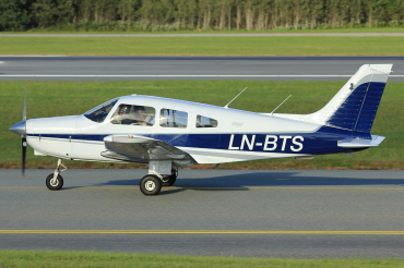 LN-BTS (28-7916008) Piper PA-28-161 Warrior