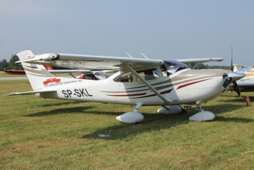 SP-SKL (18281685) Cessna 182A Skylane